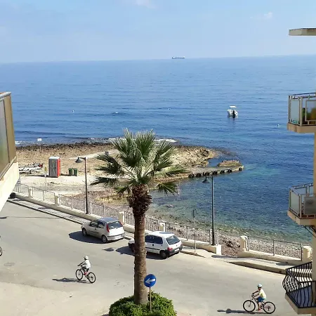 Diamonds Luxury Apartments Marsalforn Exterior photo