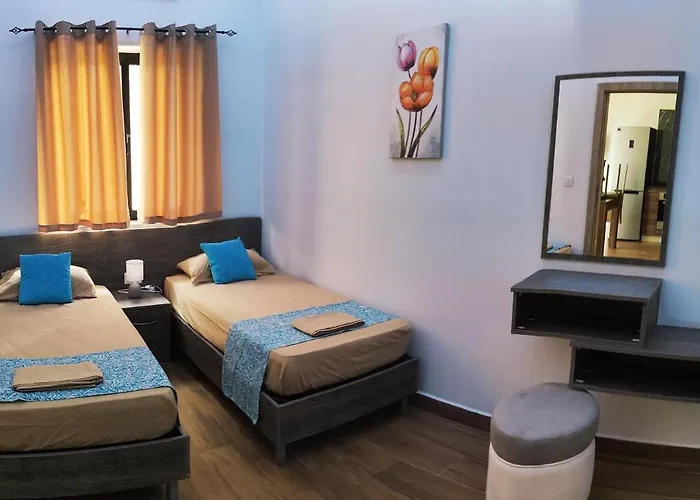 Diamonds Luxury Apartments